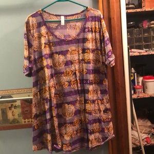 Lularoe Perfect T size XL